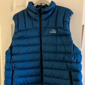 LL Bean Puffer Vest Size XXL Men's